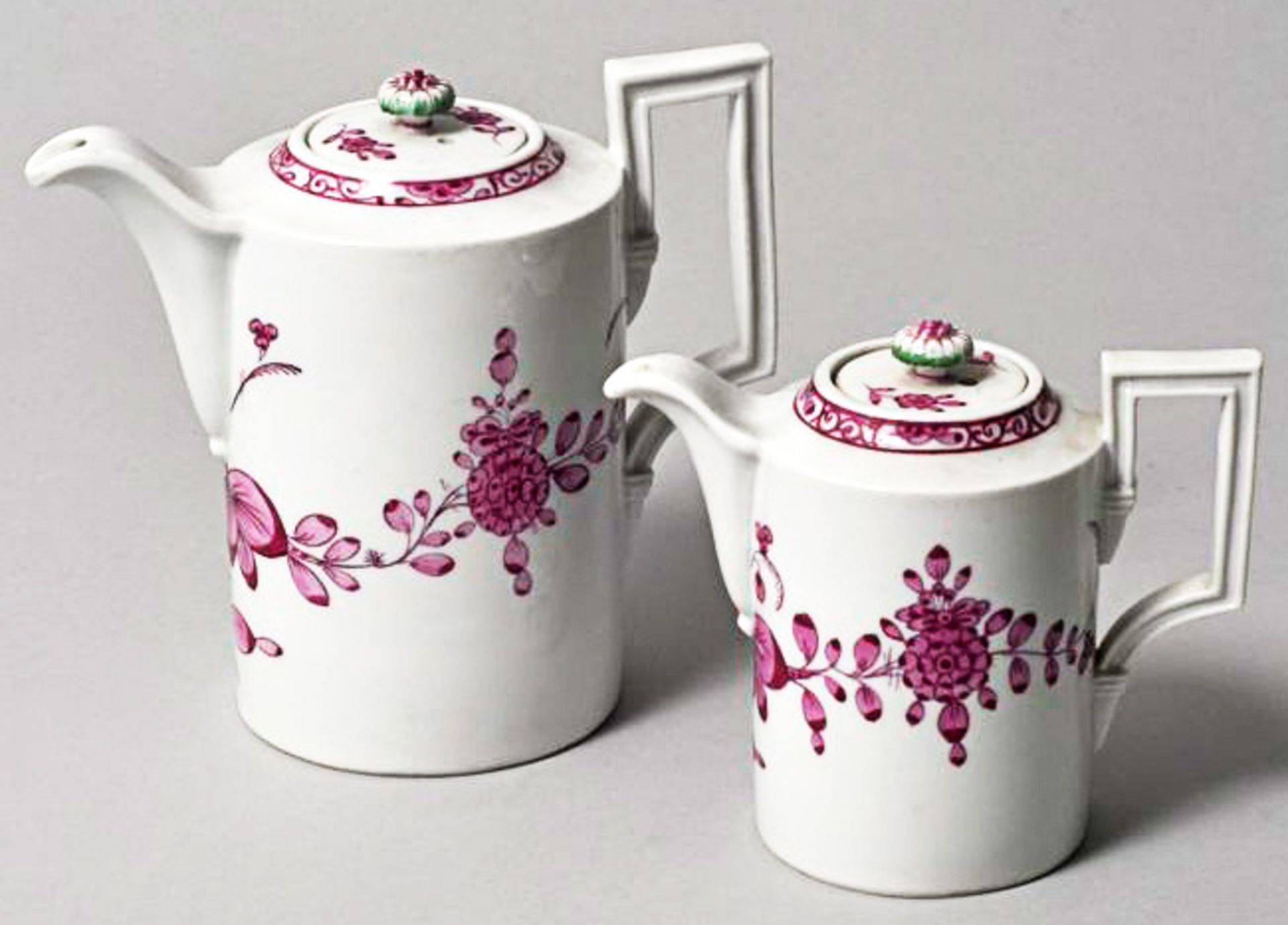 Kakaokannen, Meissen / Pair of chocolate pots