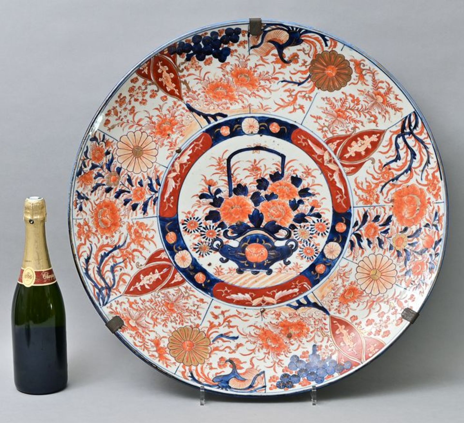 Große Imari-Platte/ large Imari platter