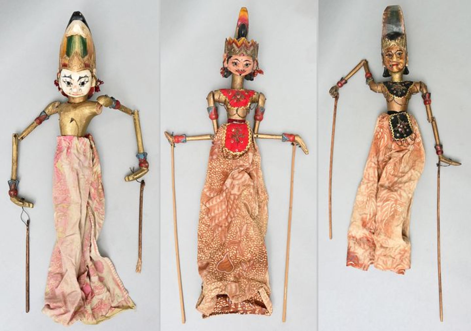Drei Stabpuppen Wayang Golek/ three Wayang Golek puppets