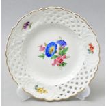 Meissen Durchbruchteller Blumen/ perforated plate