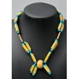Kette Glasstäbe und -perlen, zwei stabförmige Schmuckelemente Gold 8 k/ beaded necklace