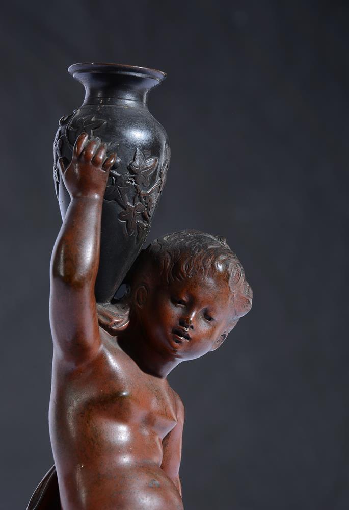 AFTER AUG. MOREAU, A PAIR OF PATINATED MODELS OF CHILDREN HOLDING AMPHORA - Image 2 of 2