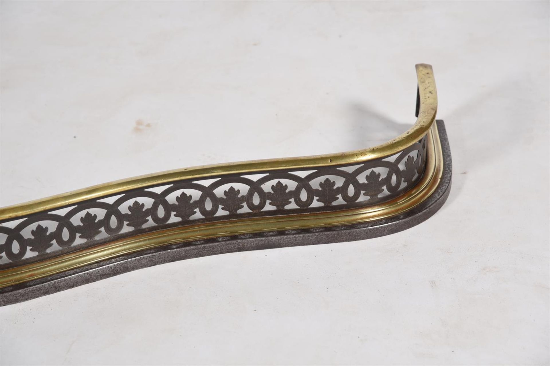 A REGENCY STEEL AND GILT BRASS FENDER - Image 2 of 2