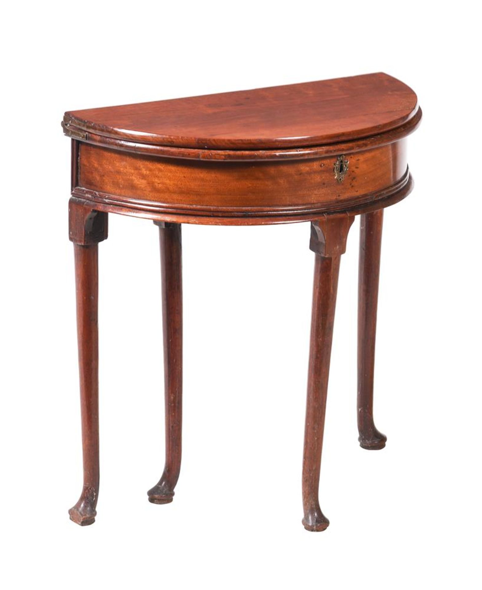 A GEORGE II 'RED WALNUT' TEA TABLE