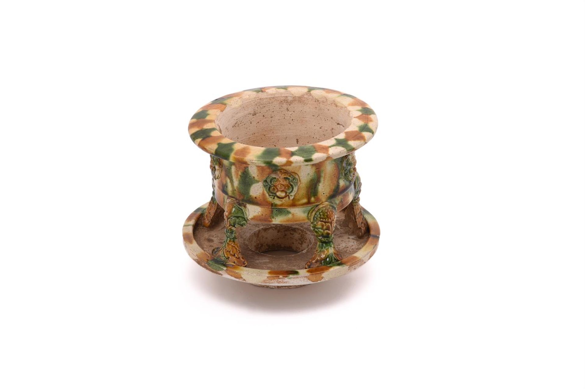 AN UNUSUAL CHINESE SANCAI-GLAZED POTTERY CENSER - Image 3 of 3