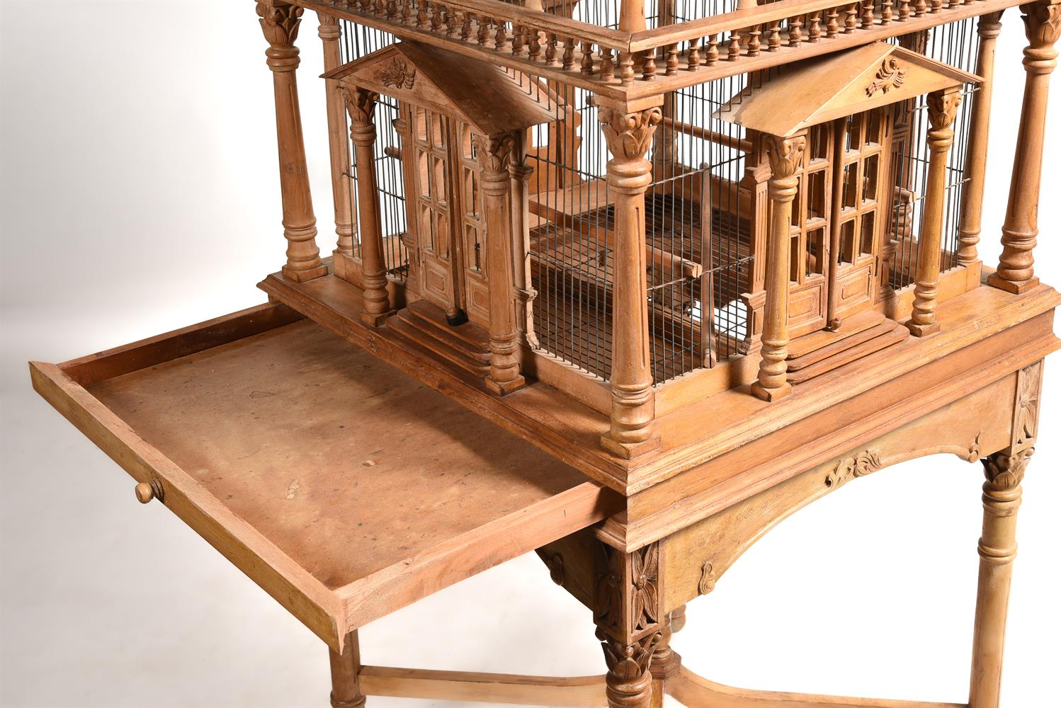 A STRIPPED SOFTWOOD BIRDCAGE ON STAND - Image 4 of 4