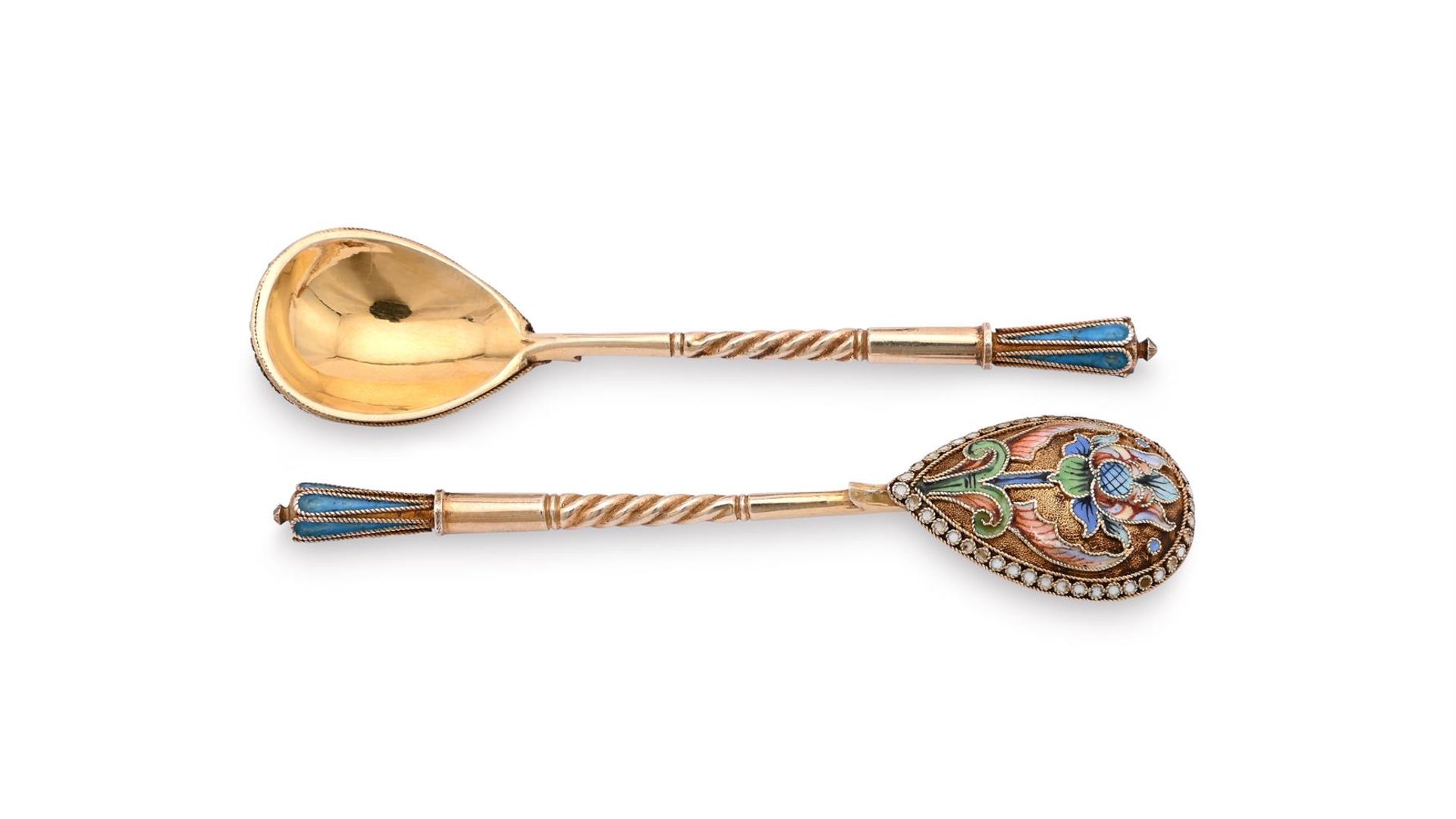 A SET OF SEVEN RUSSIAN SILVER GILT AND CLOISONNE ENAMEL COFFEE SPOONS - Image 2 of 2