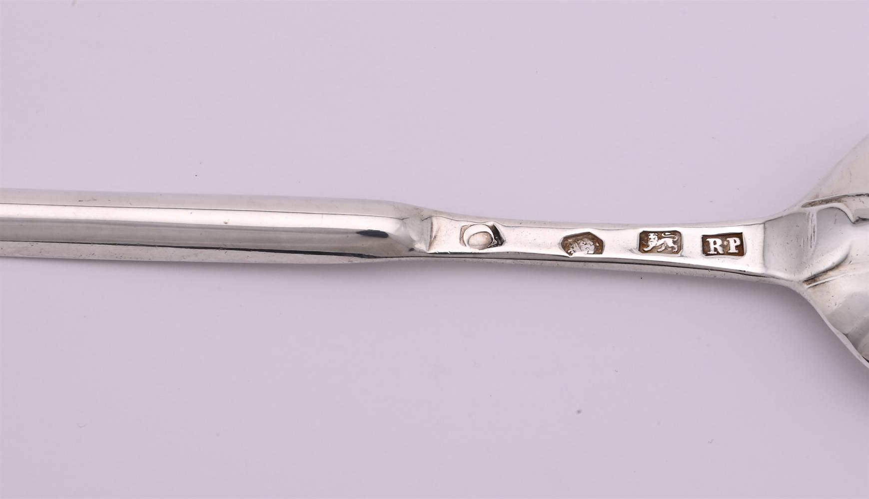 A GEORGE II SILVER MARROW SPOON - Image 2 of 2