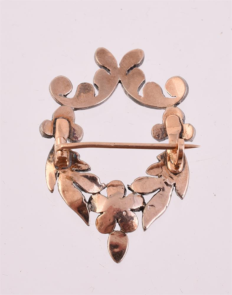 A DIAMOND FLORAL SWAG BROOCH - Image 2 of 2