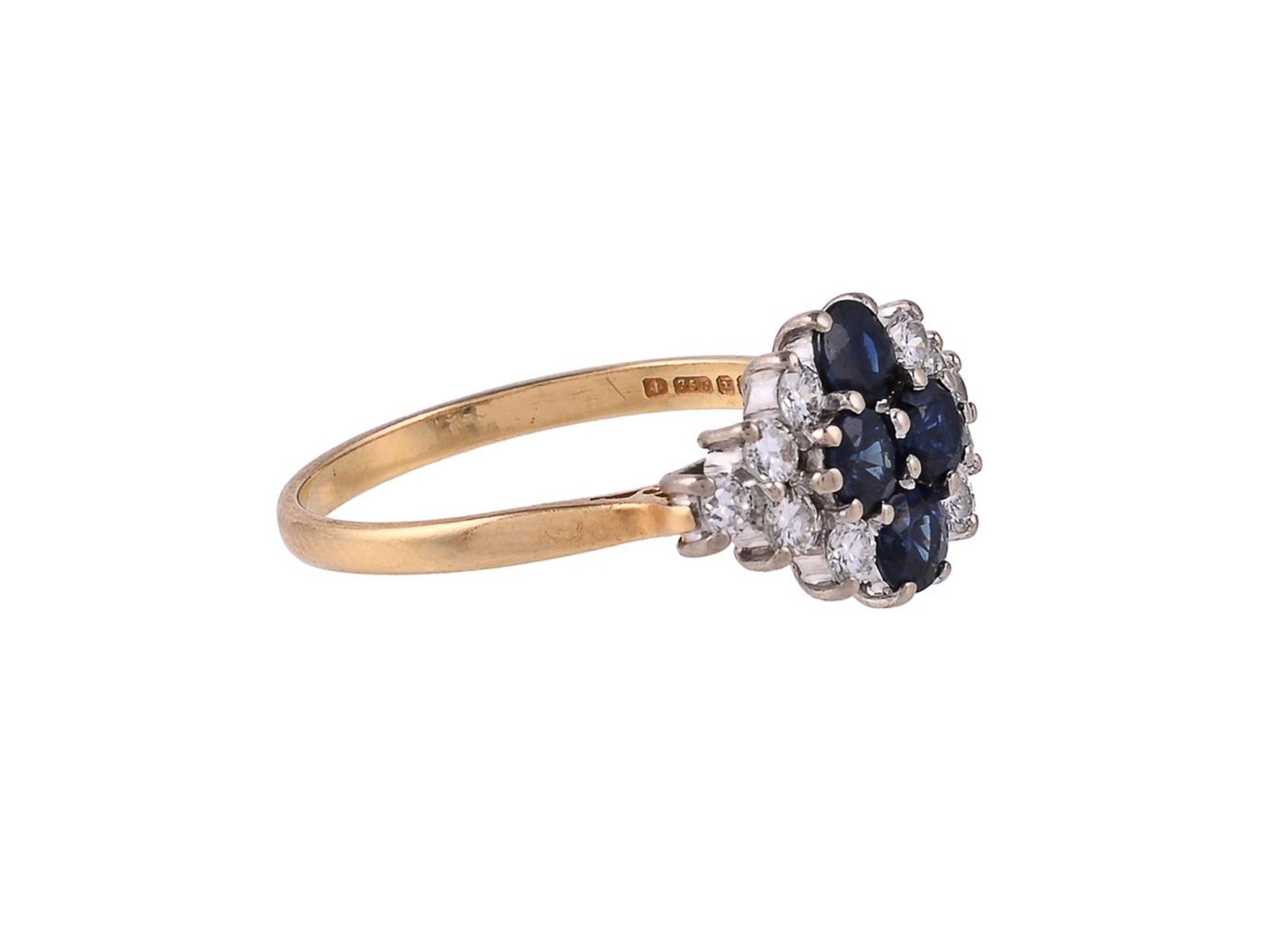 AN 18 CARAT GOLD, SAPPHIRE AND DIAMOND CLUSTER RING, LONDON 1985 - Image 2 of 2