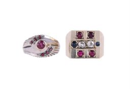 A DIAMOND, SAPPHIRE AND SYNTHETIC RUBY DRESS RING