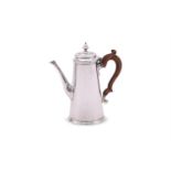 A SILVER SLIGHTLY TAPERING COFFEE POT