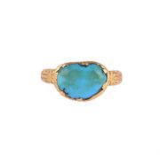 AN EARLY 20TH CENTURY TURQUOISE DRESS RING