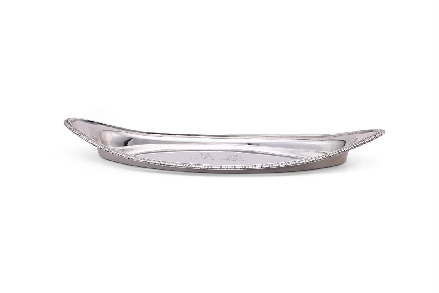 A GEORGE III SILVER OVAL SNUFFERS TRAY