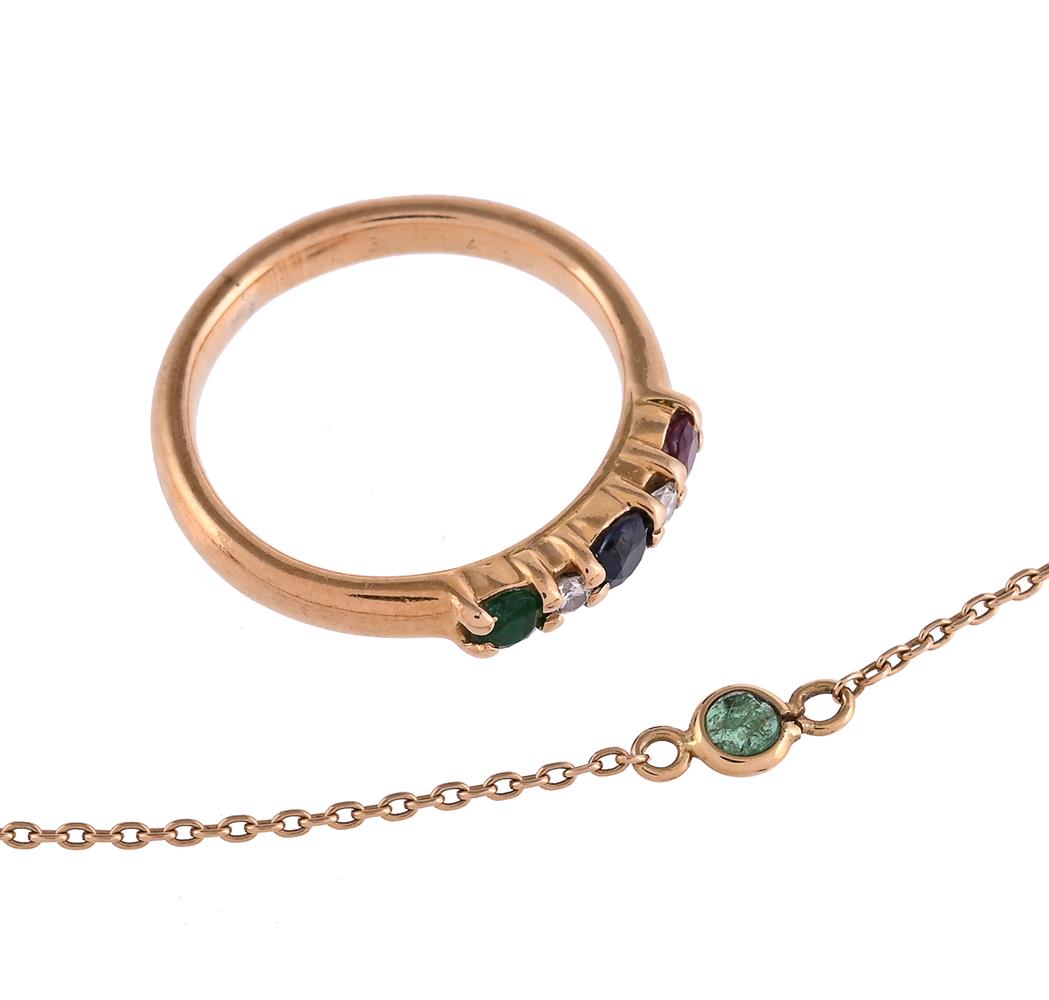 A FRENCH MULTI GEM SET RING AND AN EMERALD CHAIN NECKLACE - Image 2 of 2