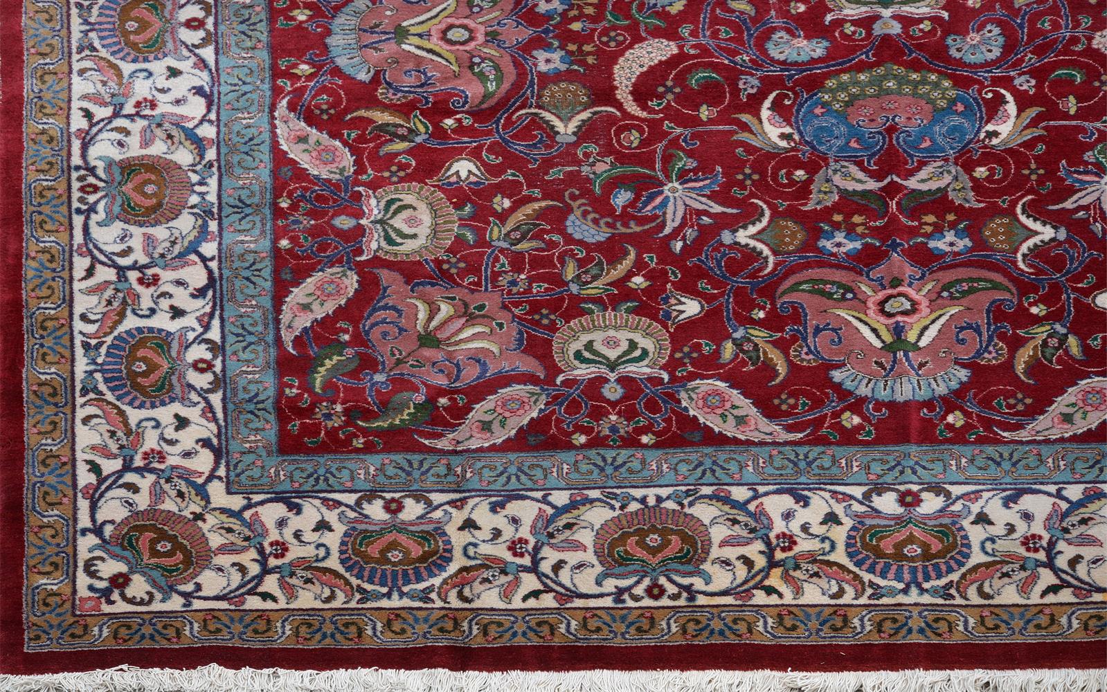 A TABRIZ CARPET - Image 2 of 4