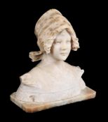 A CONTINENTAL SCULPTED ALABASTER MODEL OF A MAIDEN