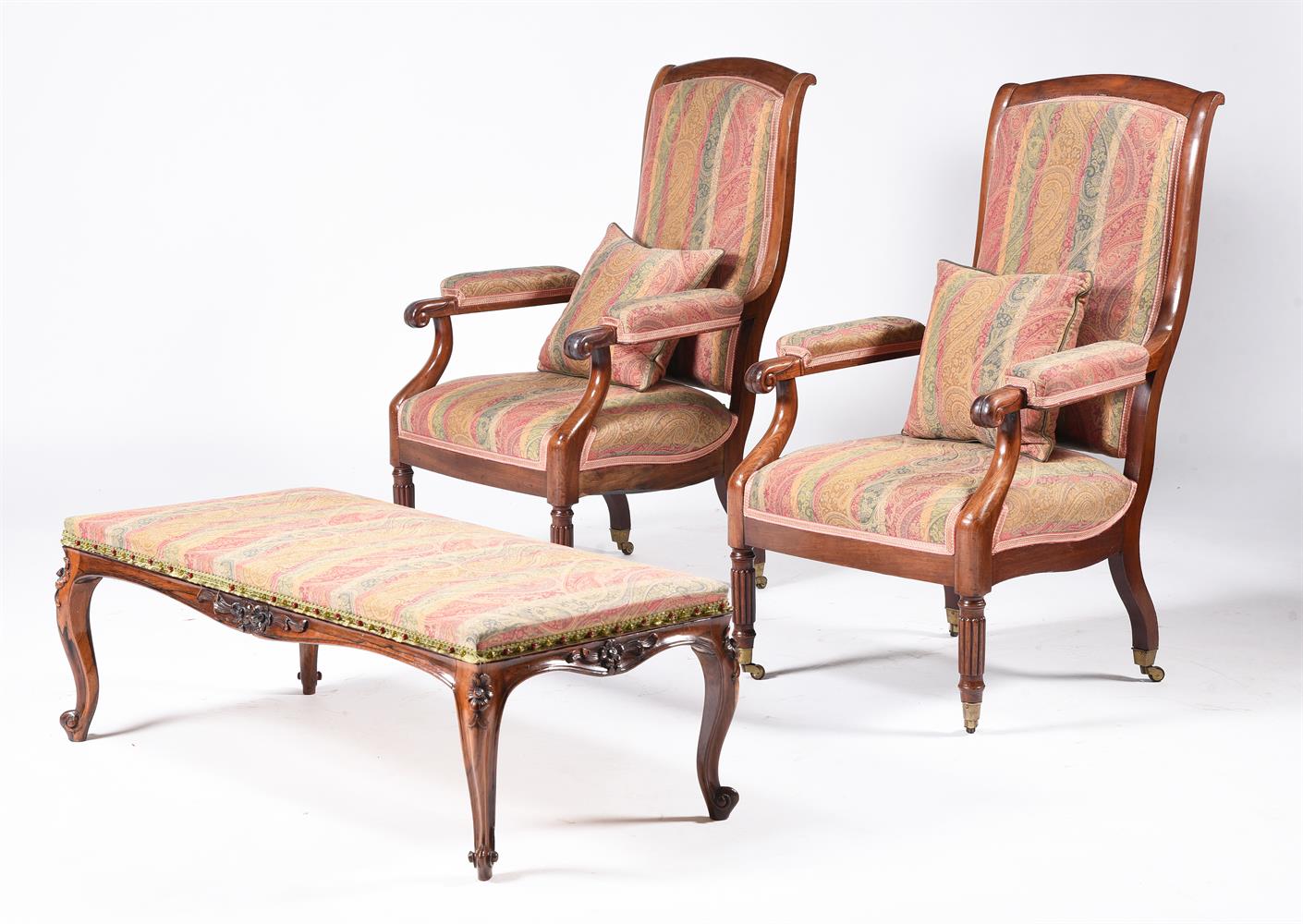 Y A PAIR OF GEORGE IV MAHOGANY AND UPHOLSTERED OPEN ARMCHAIRS - Image 2 of 3