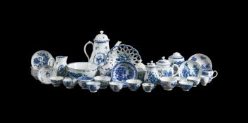 A SELECTION OF MOSTLY WORCESTER BLUE AND WHITE PORCELAIN