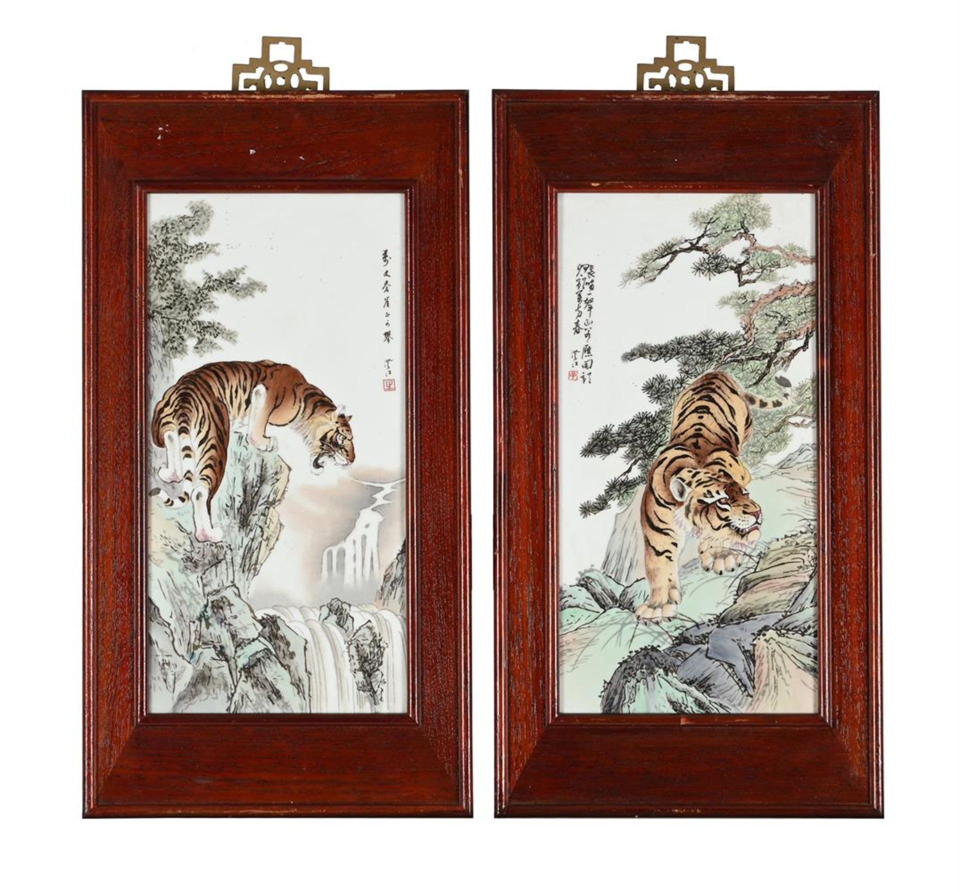 A PAIR OF CHINESE PORCELAIN 'TIGERS' PANEL
