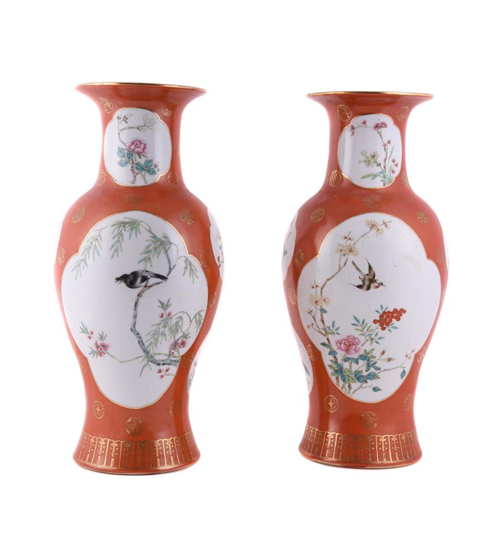 A PAIR OF CHINESE IRON-RED GROUND VASES - Image 2 of 5