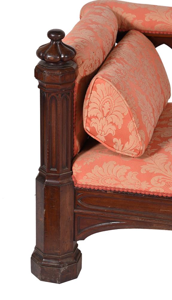 A GOTHIC REVIVAL MAHOGANY AND UPHOLSTERED DAYBED, IN THE MANNER OF A. W. N. PUGIN - Image 4 of 6