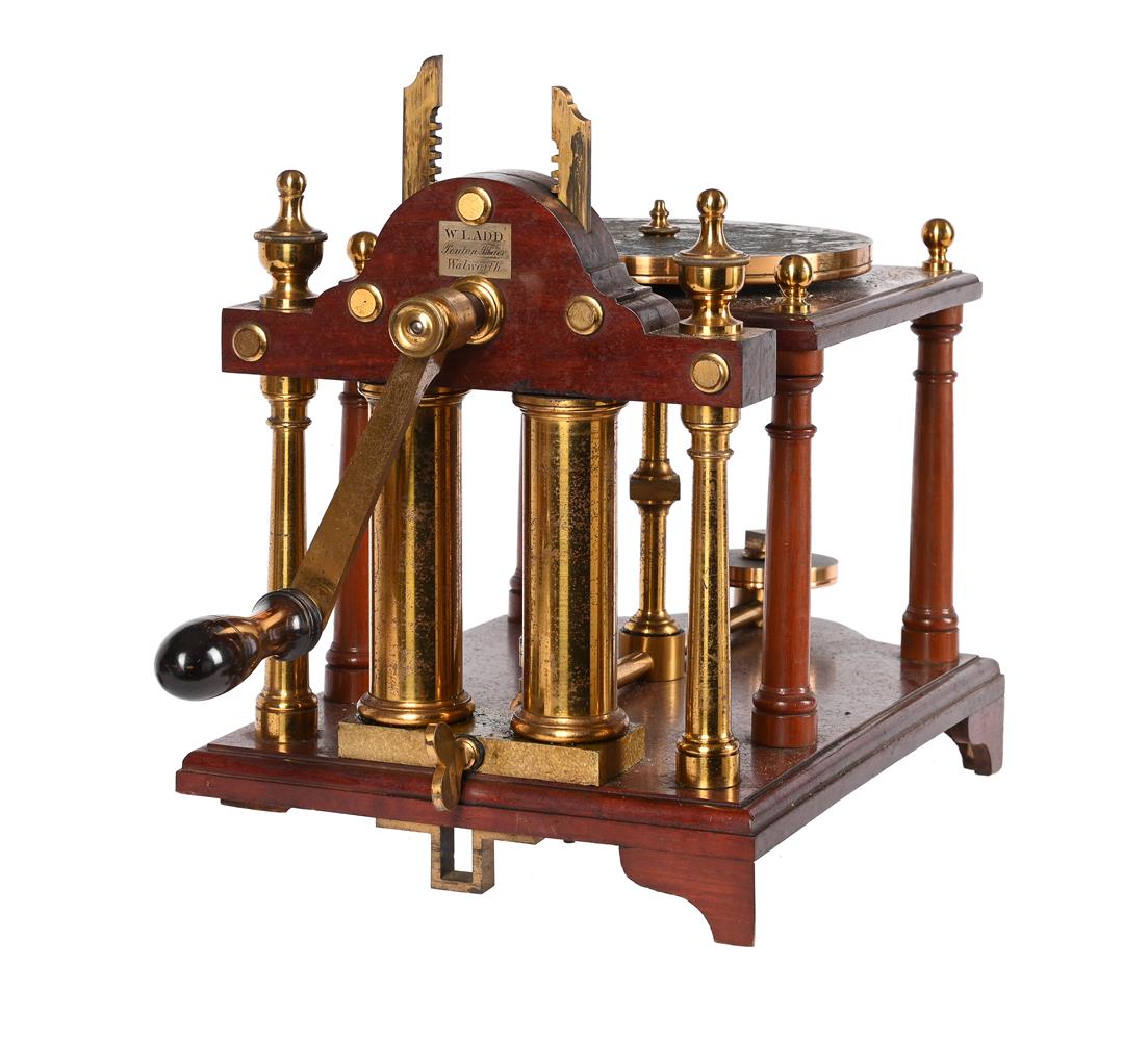 A RARE LACQUERED BRASS AND MAHOGANY HAWKSBEE-TYPE DOUBLE-ACTION DEMONSTRATION VACUUM PUMP - Image 2 of 6