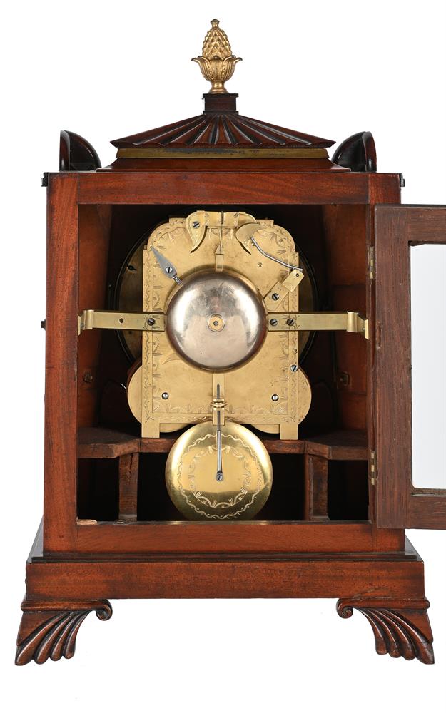A REGENCY BRASS MOUNTED MAHOGANY BRACKET CLOCK IN THE MANNER OF THOMAS HOPE WITH WALL BRACKET - Image 3 of 3