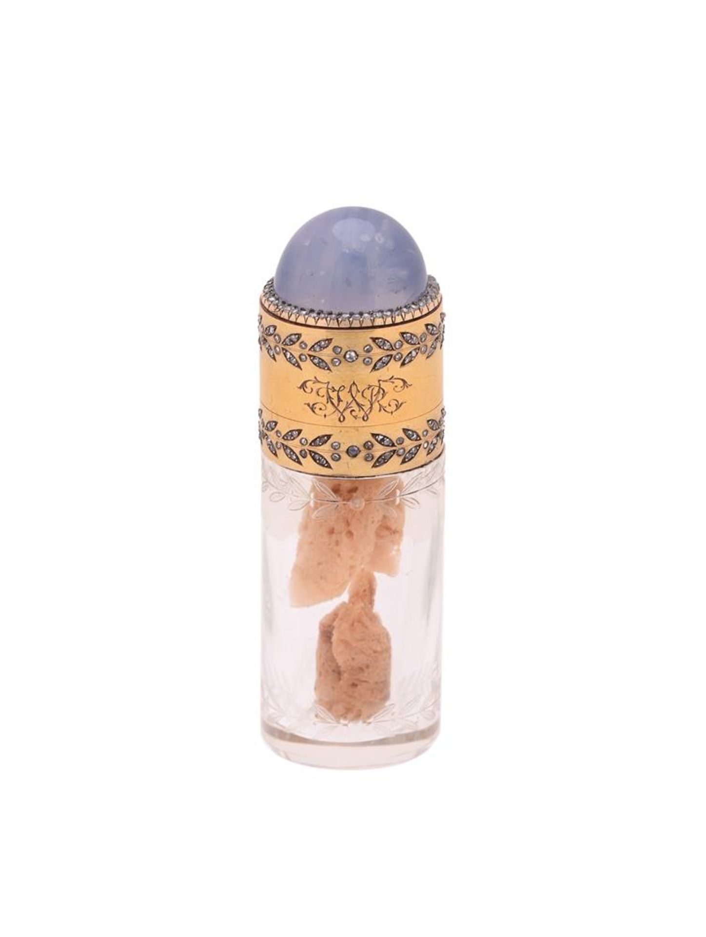 A FRENCH GOLD, STAR SAPPHIRE, DIAMOND AND GLASS SCENT BOTTLE 19TH CENTURY