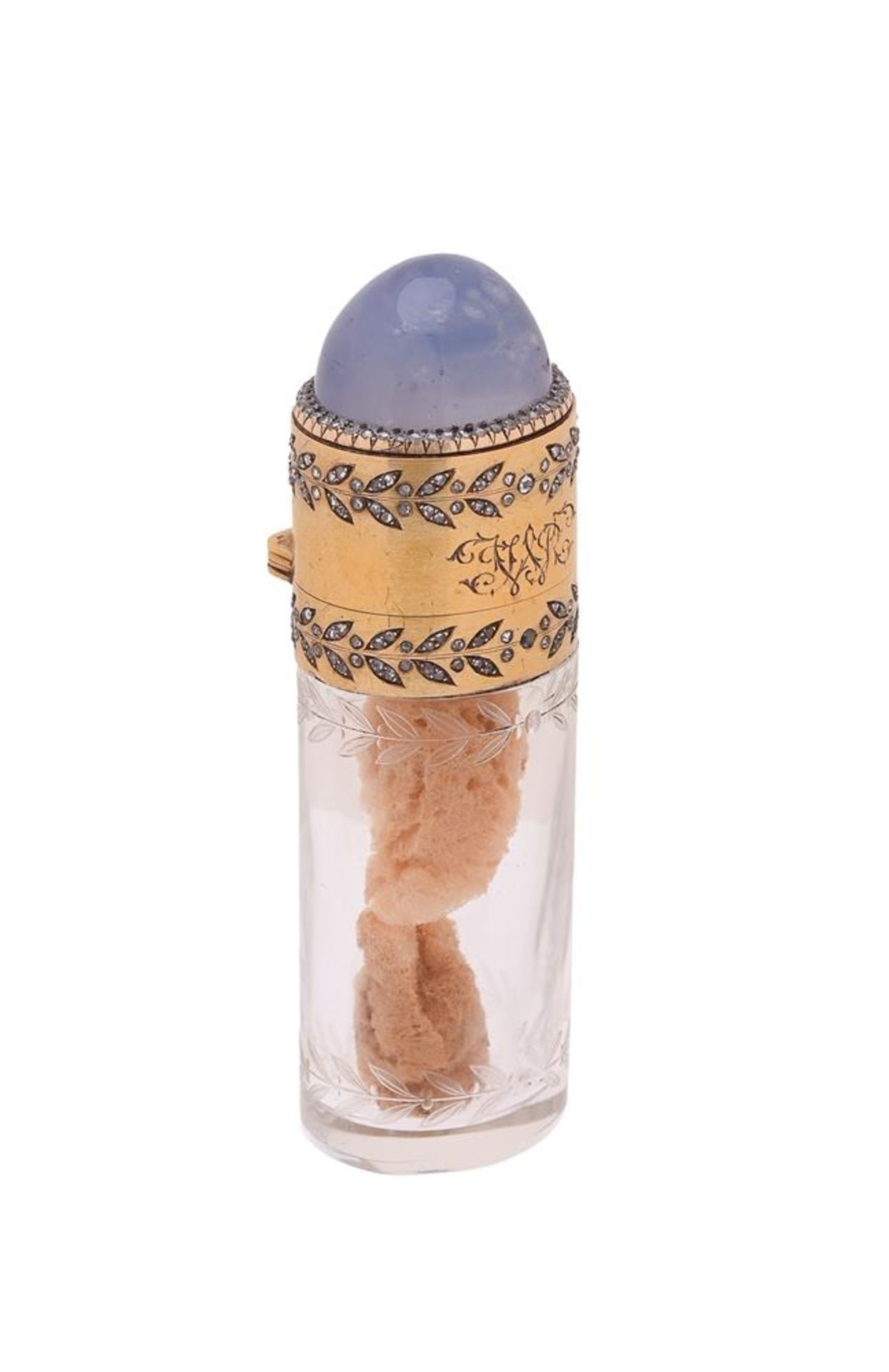 A FRENCH GOLD, STAR SAPPHIRE, DIAMOND AND GLASS SCENT BOTTLE 19TH CENTURY - Bild 2 aus 4