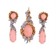 Y A CORAL AND DIAMOND EAR CLIP AND PENDANT SUITE