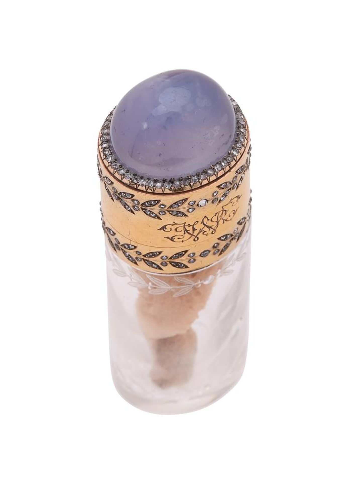 A FRENCH GOLD, STAR SAPPHIRE, DIAMOND AND GLASS SCENT BOTTLE 19TH CENTURY - Bild 3 aus 4