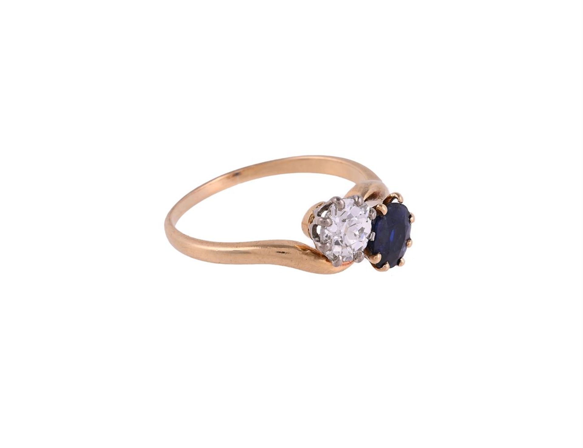 A DIAMOND AND SAPPHIRE TOI ET MOI RING - Image 2 of 2