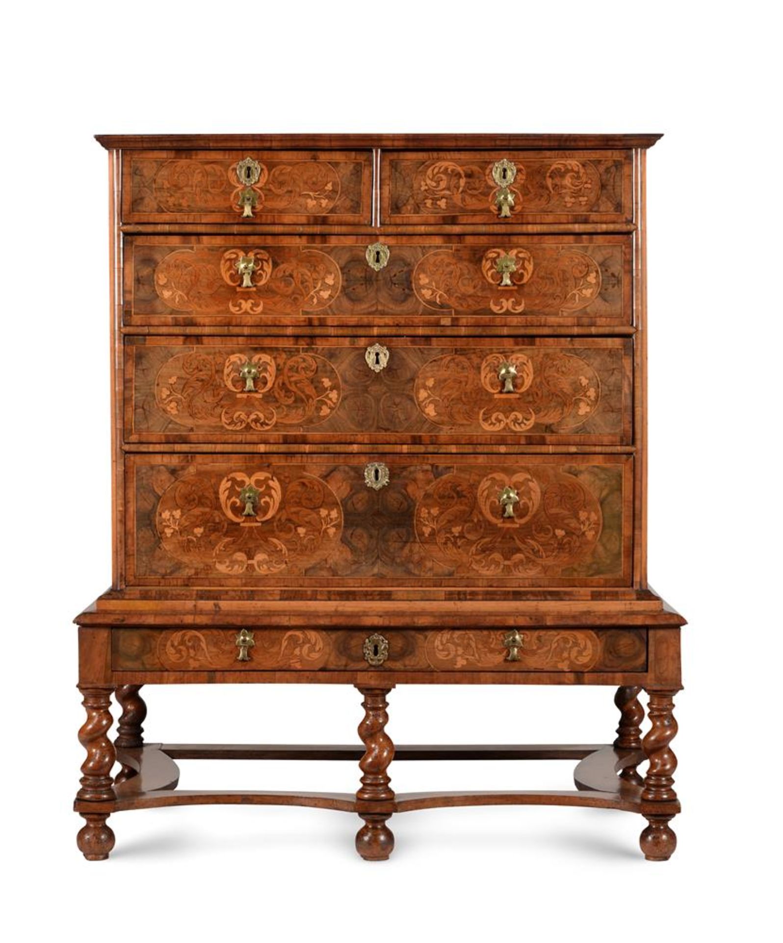A FINE AND RARE WILLIAM & MARY WALNUT, FRUITWOOD, OLIVE-WOOD OYSTER-VENEERED CHEST ON STAND - Bild 3 aus 5