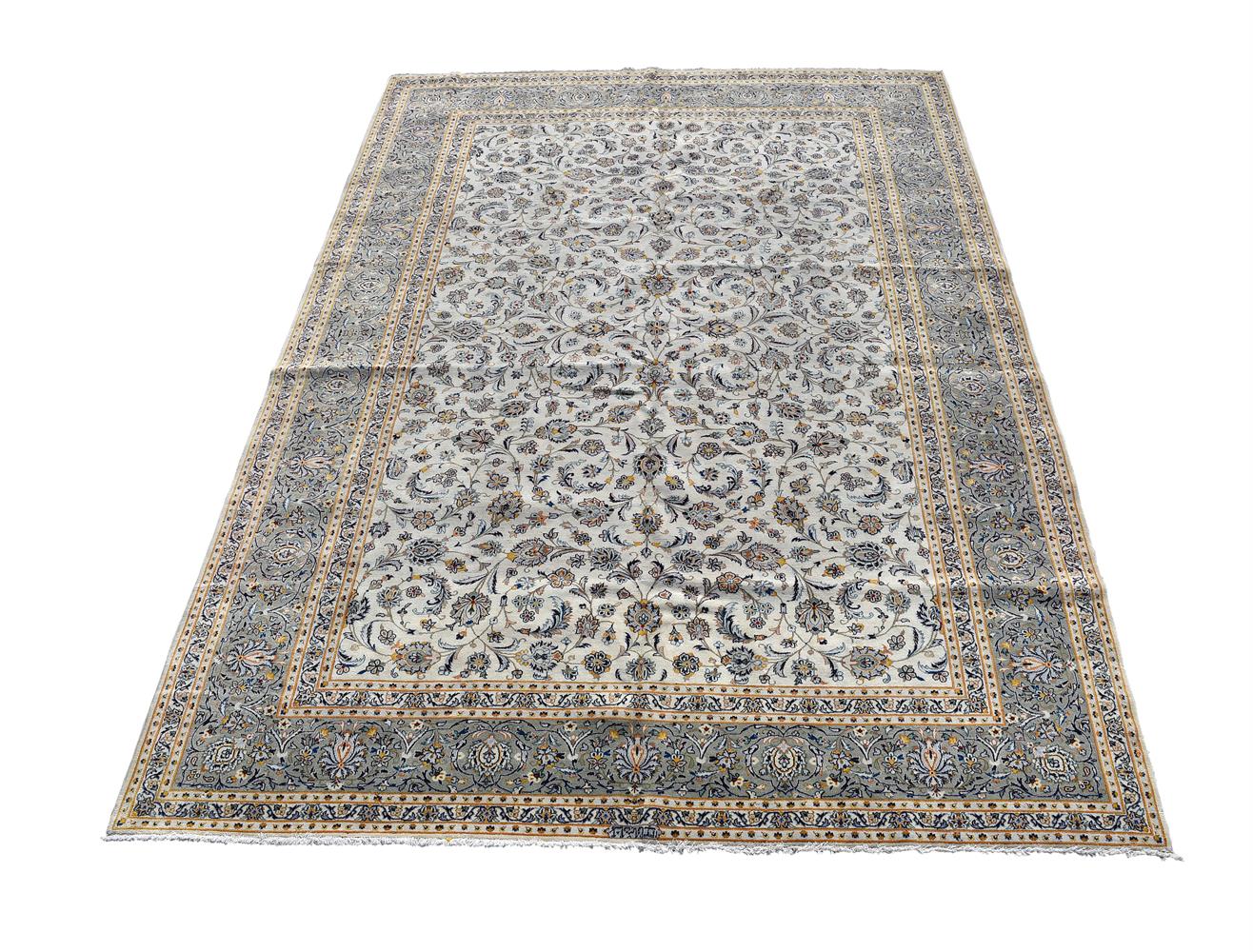 A KASHAN CARPET, approximately 428 x 305cm