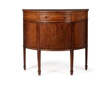 Y A GEORGE III FIGURED MAHOGANY AND ROSEWOOD CROSSBANDED DEMI LUNE COMMODE, CIRCA 1800
