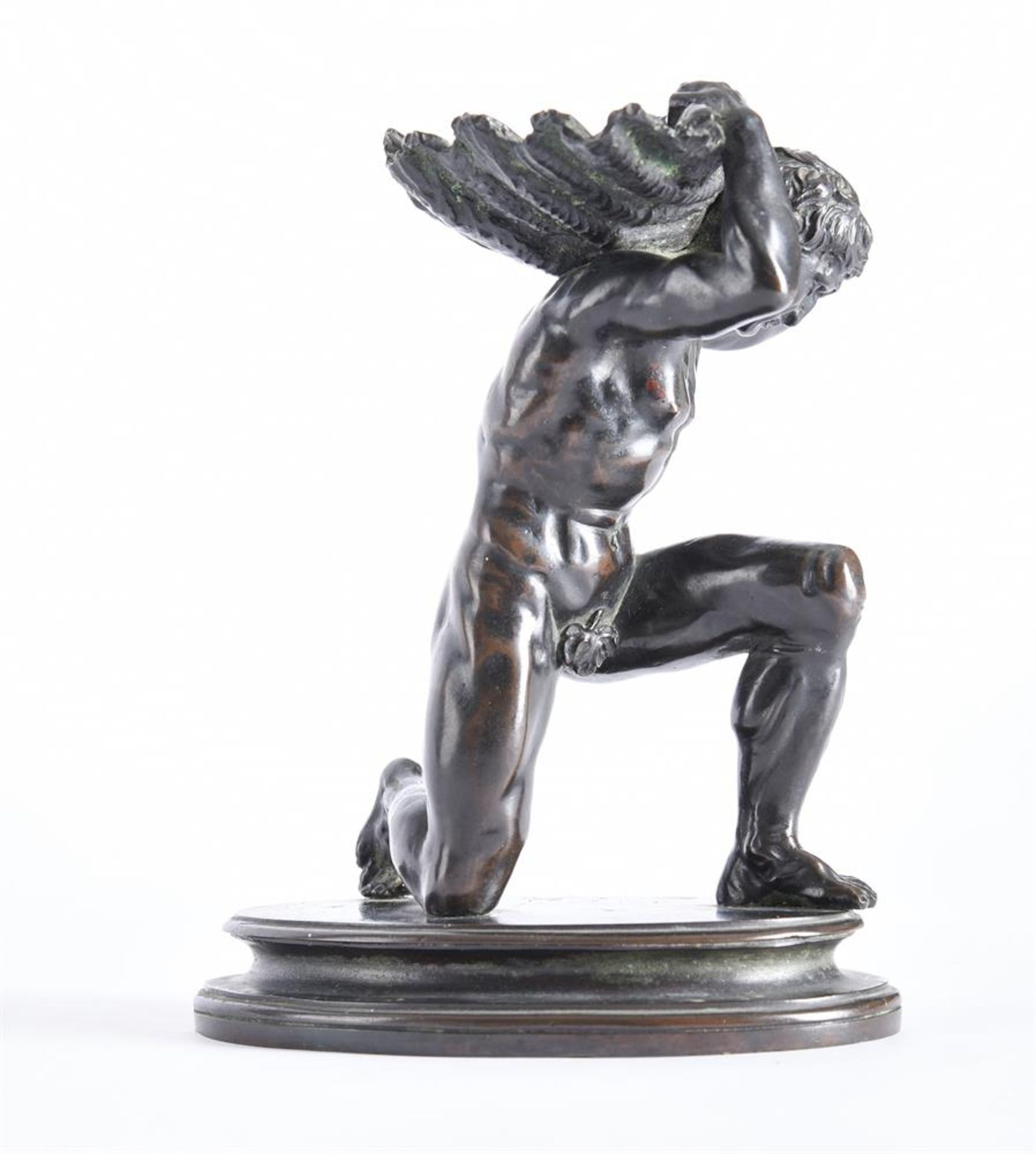 AFTER THE MODEL ATTRIBUTED TO GIROLAMO CAMPAGNA (ITALIAN, 1549-1626) A BRONZE FIGURAL SALT - Image 4 of 4