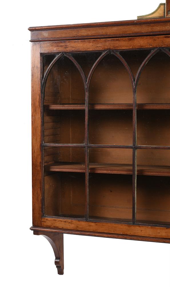 A GEORGE III MAHOGANY AND PAINTED WALL CABINET OR BOOKCASE, LATE 18TH CENTURY - Image 4 of 4