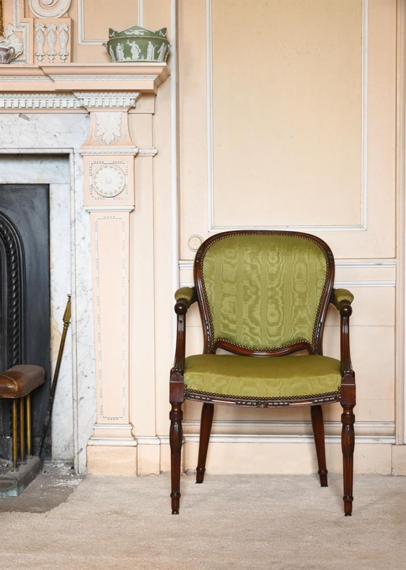 A GEORGE III MAHOGANY ARMCHAIR, ATTRIBUTED TO JOHN LINNELL, CIRCA 1780 - Image 5 of 6