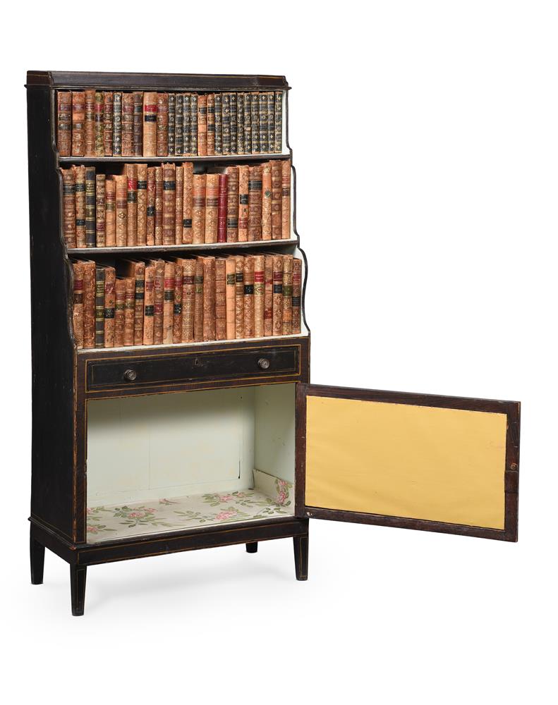 A REGENCY SIMULATED ROSEWOOD AND PARCEL GILT 'WATERFALL' OPEN BOOKCASE, CIRCA 1815 - Image 2 of 5