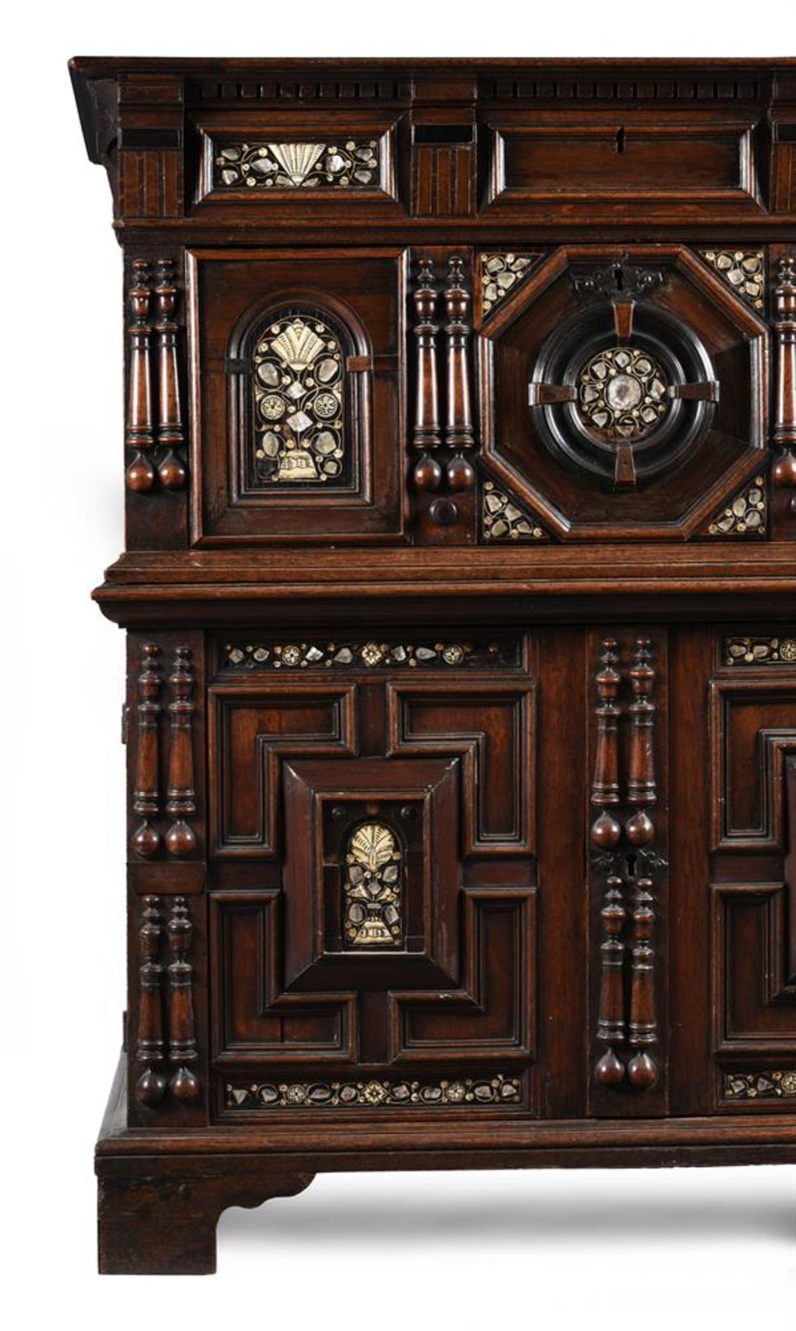 Y AN OAK, BONE AND MOTHER OF PEARL MARQUETRY INLAID SECRETAIRE CHEST OF DRAWERS, CIRCA 1660 AND LATE - Image 5 of 6