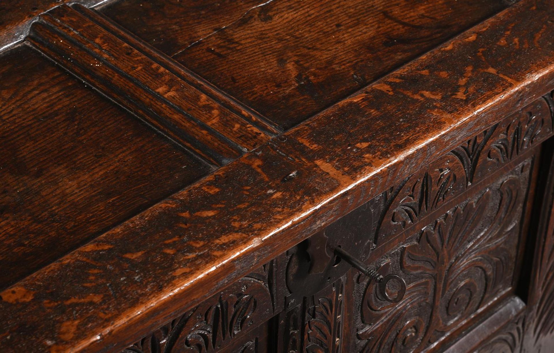 A CHARLES II OAK CHEST OR COFFER, CIRCA 1660 - Image 3 of 4