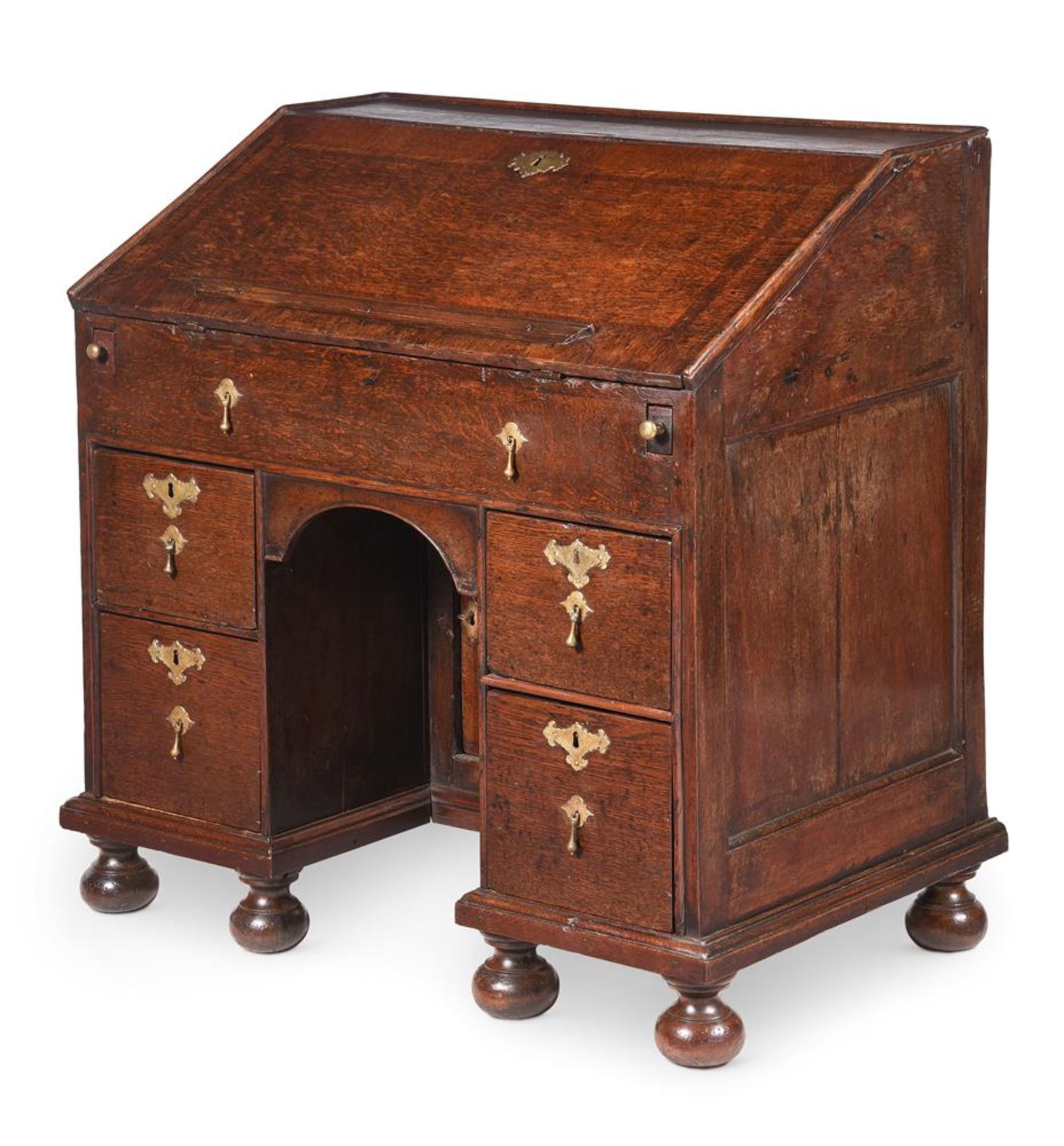 A WILLIAM & MARY OAK BUREAU, CIRCA 1690