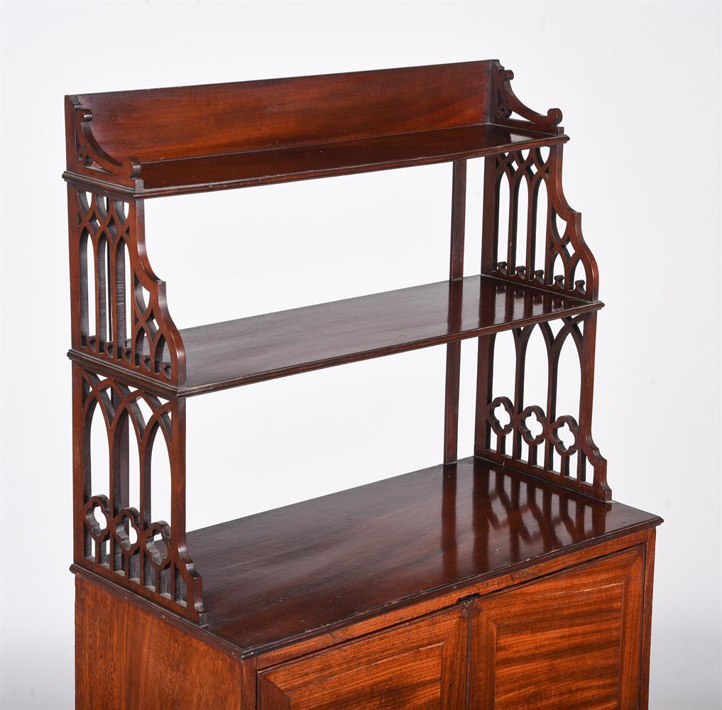 A GEORGE III MAHOGANY ESCRITOIRE CABINET, IN THE MANNER OF WILLIAM VILE, CIRCA 1780 - Image 7 of 7