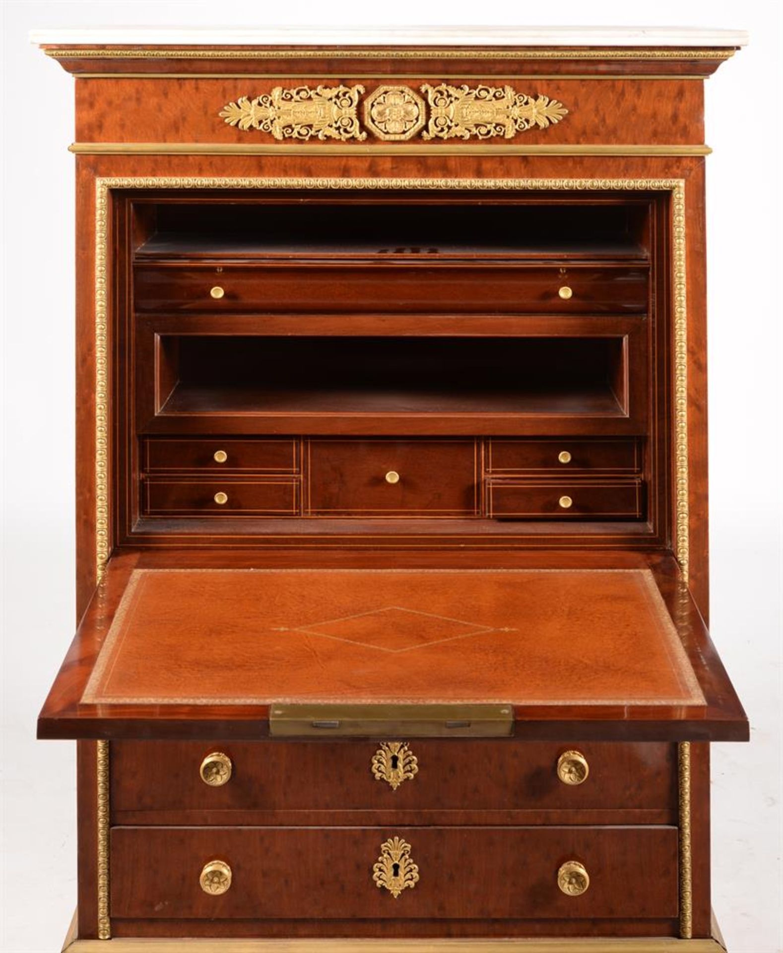 AN EMPIRE 'PLUM PUDDING' MAHOGANY AND ORMOLU MOUNTED SECRETAIRE A ABBATANT BY JACOB FRERES - Bild 2 aus 7