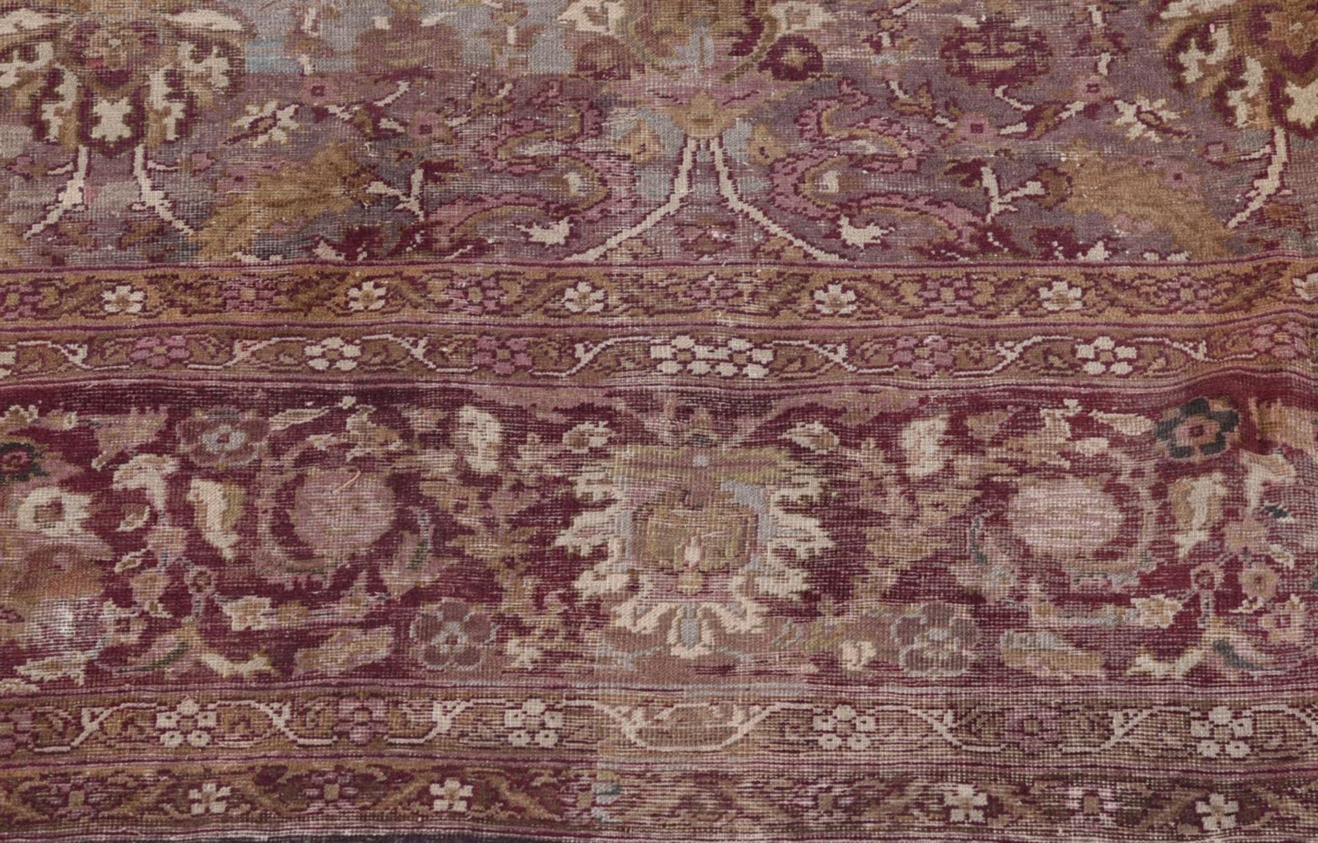 AN AMRITSAR CARPET, approximately 349 x 259cm - Bild 3 aus 3