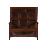 AN OAK SETTLE, 18TH CENTURY