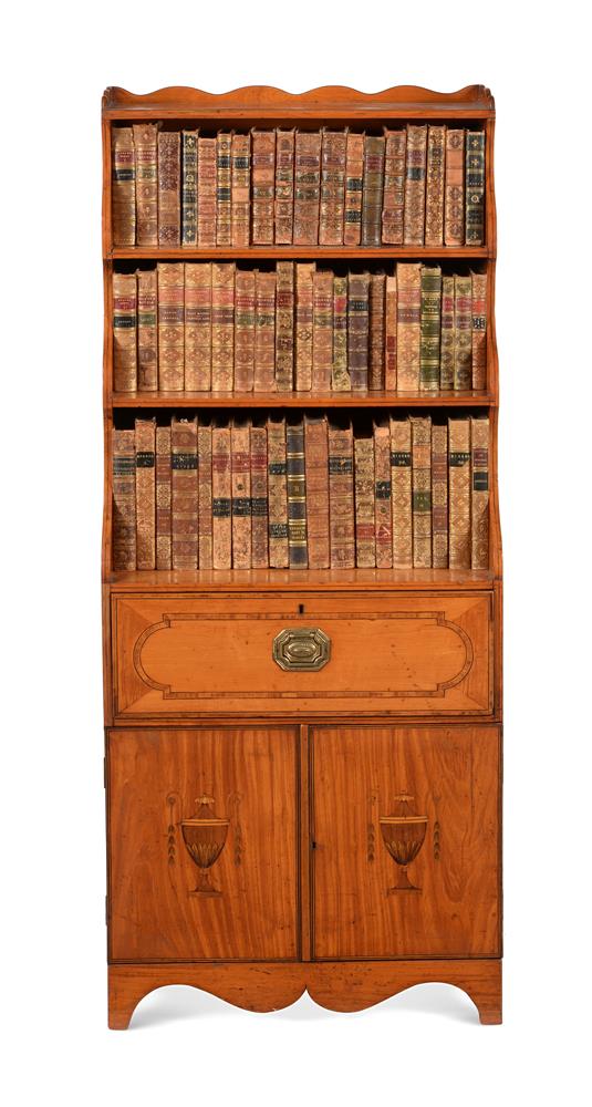 Y A GEORGE III SATINWOOD AND MARQUETRY WATERFALL BOOKCASE CABINET, CIRCA 1790 - Image 2 of 3