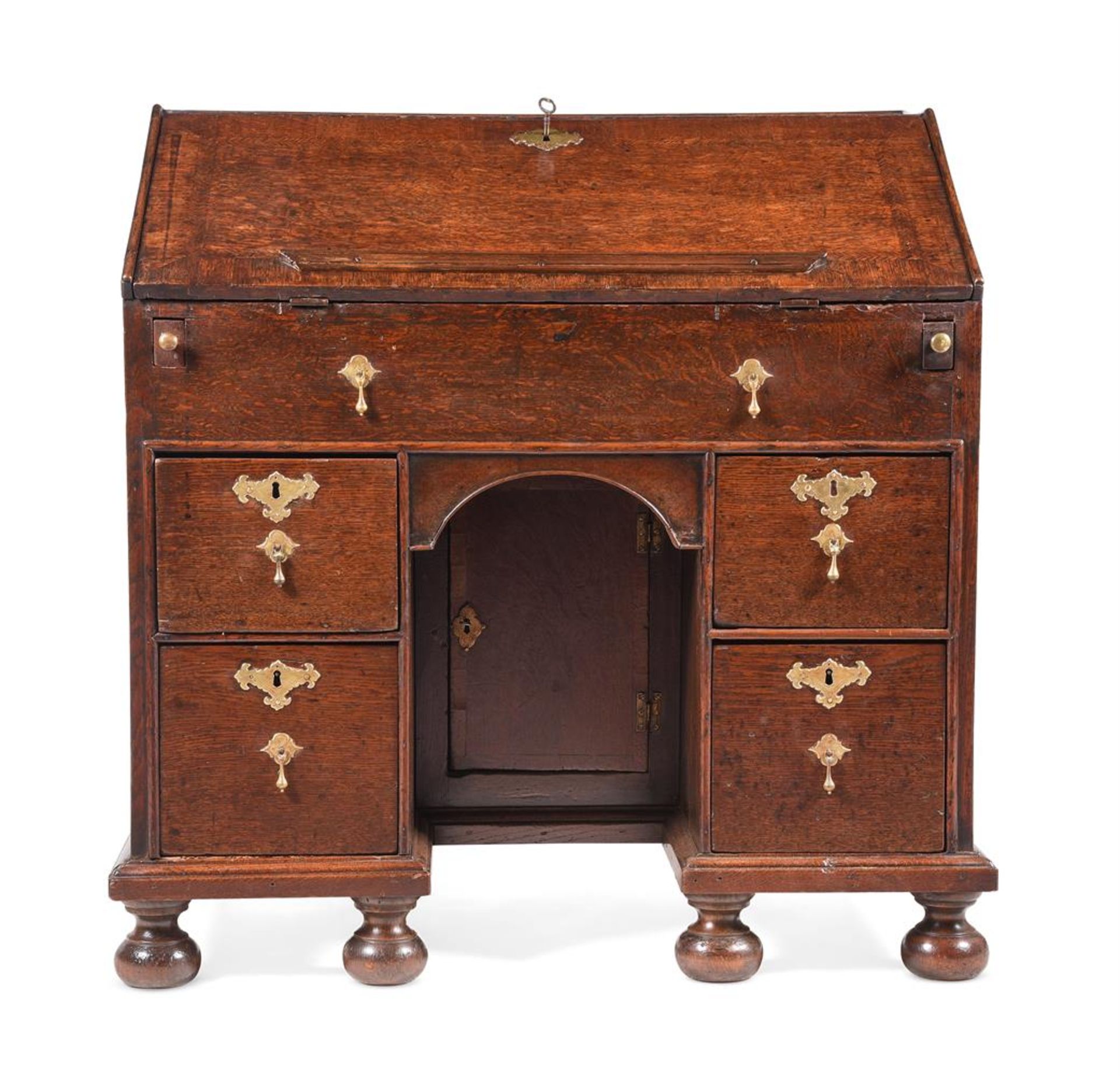 A WILLIAM & MARY OAK BUREAU, CIRCA 1690 - Image 2 of 3