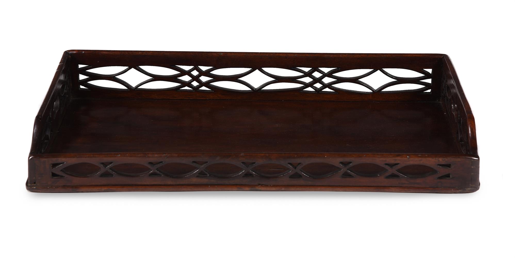 A GEORGE III MAHOGANY BUTLERS TRAY ON STAND, CIRCA 1780 - Image 5 of 5